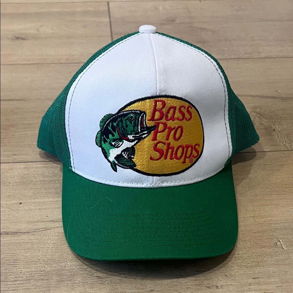Bass Pro Shops Green and White Trucker Hat